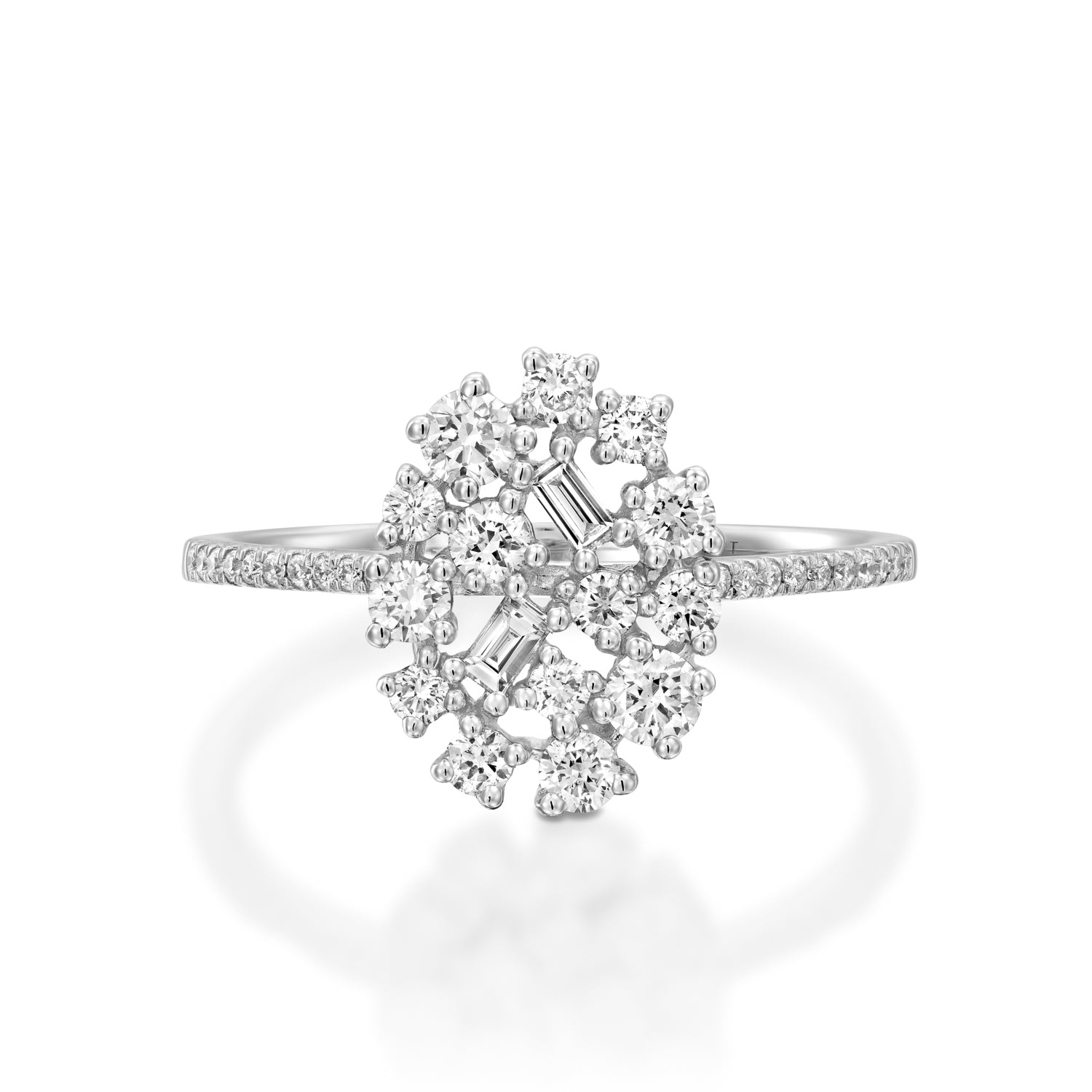 Oval baguette diamond ring