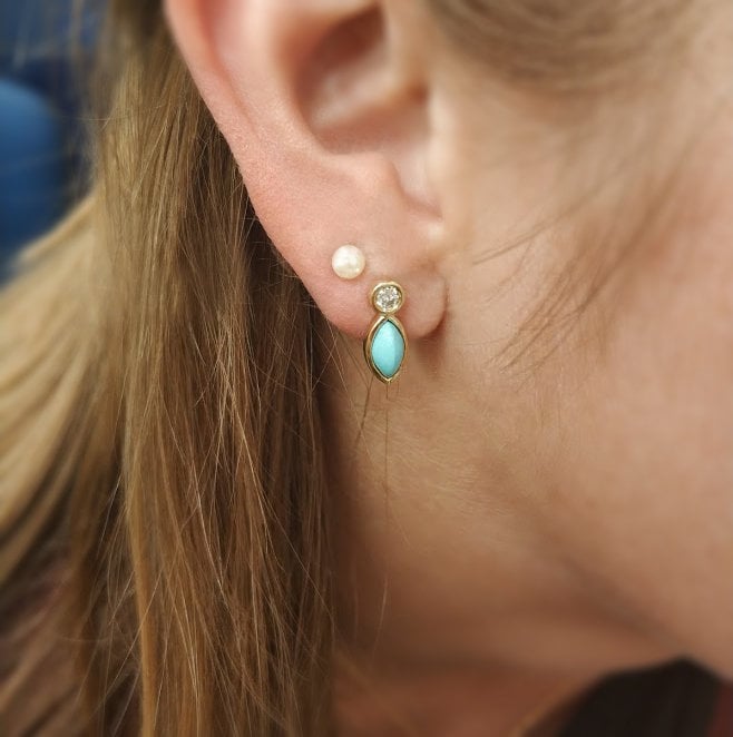 Turquoise and diamond earring