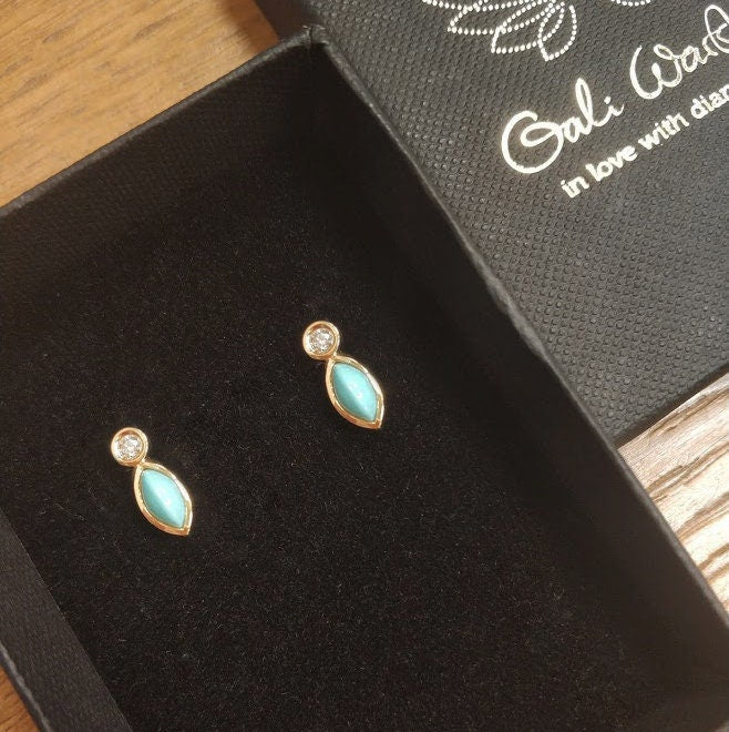 Turquoise and diamond earring