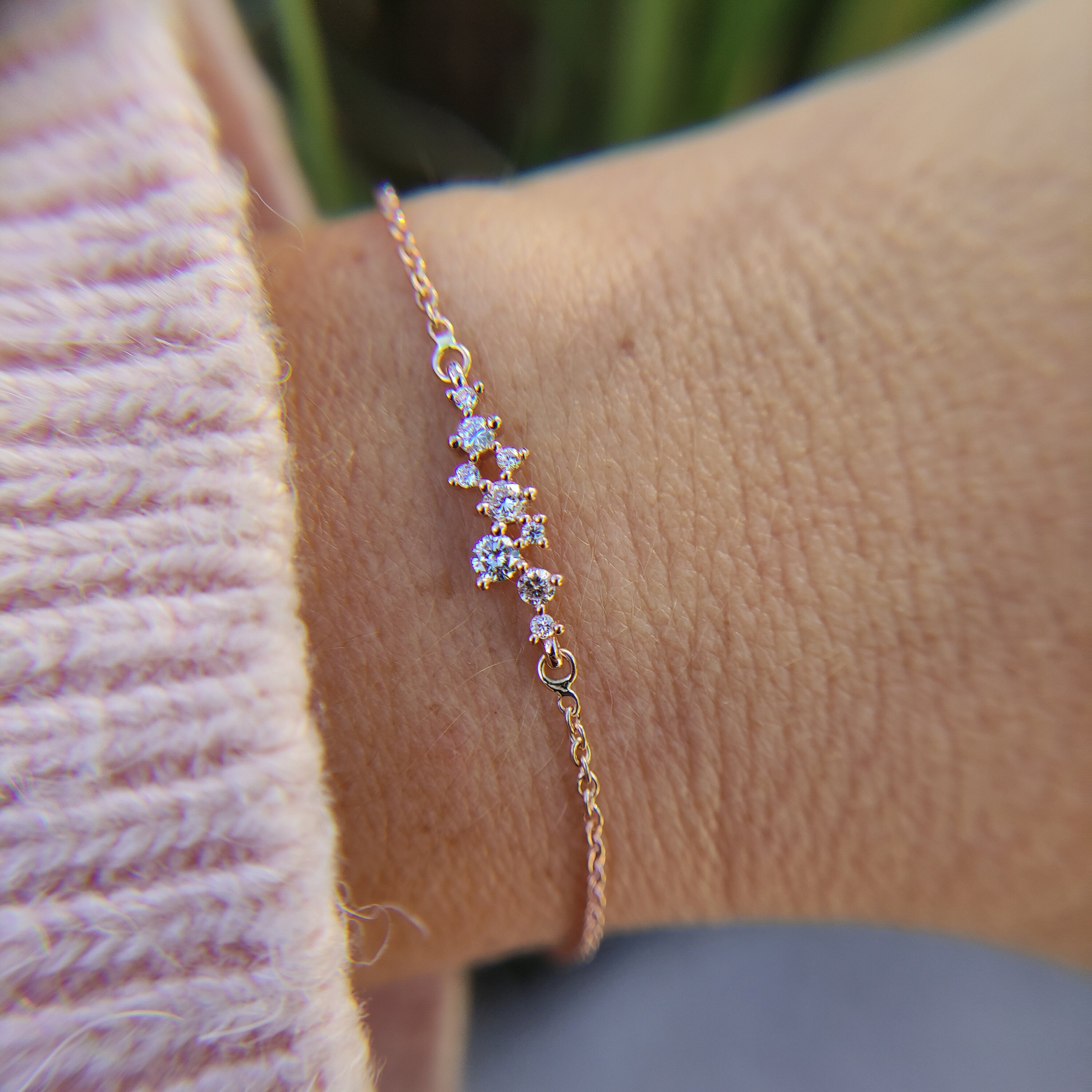 Diamond cluster dainty bracelet