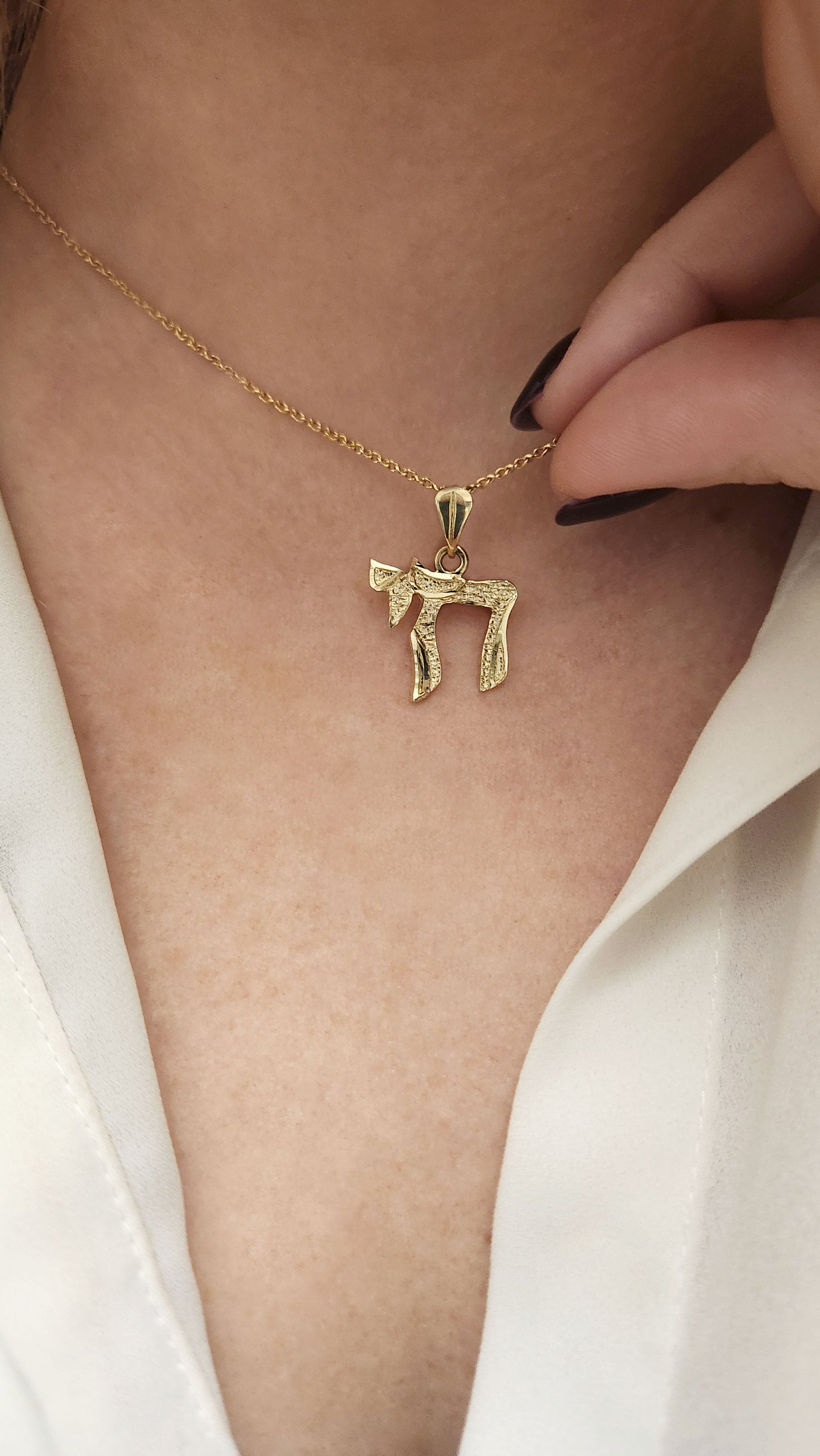 Unisex Chai Gold pendant
